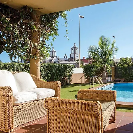Sleeps 6 Air Con Wifi Meloneras